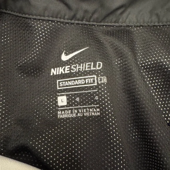 Disney Nike Golf Embroidered Mickey Mouse Shield Pullover Jacket for Adults - Picture 5 of 5